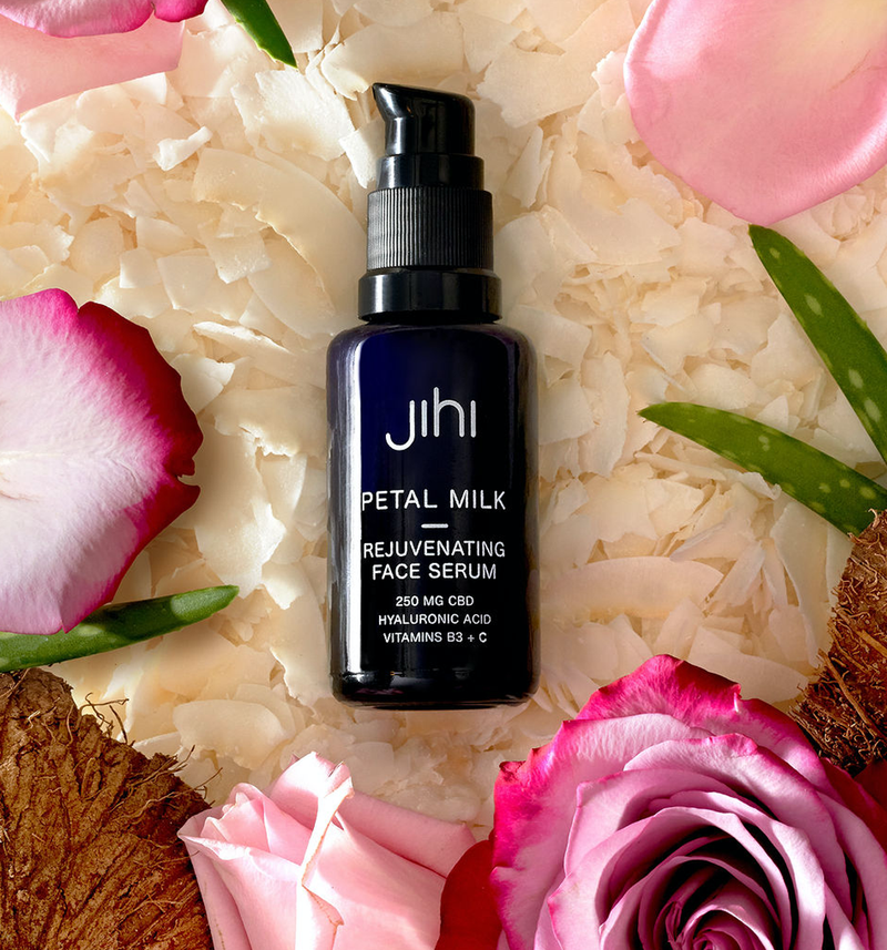 Jihi | Petal Milk Rejuvenating Face Serum